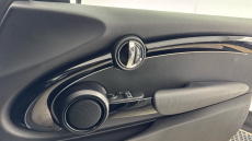 MINI Hatchback 1.5 Cooper Classic 3dr Petrol Hatchback